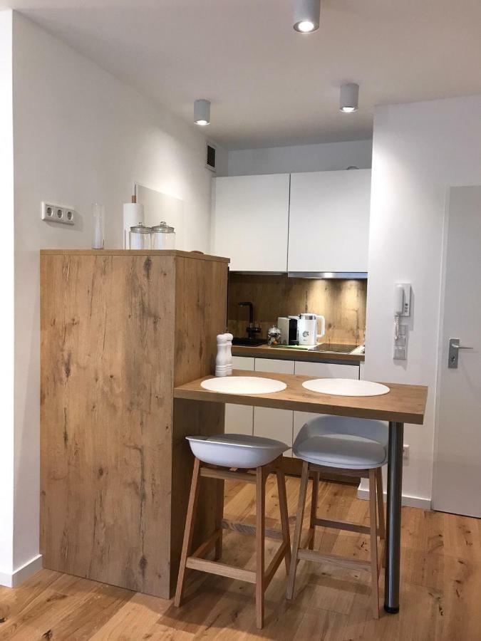 Nettes In Duesseldorf-derendorf - Stylisch + Gemuetlich Appartement